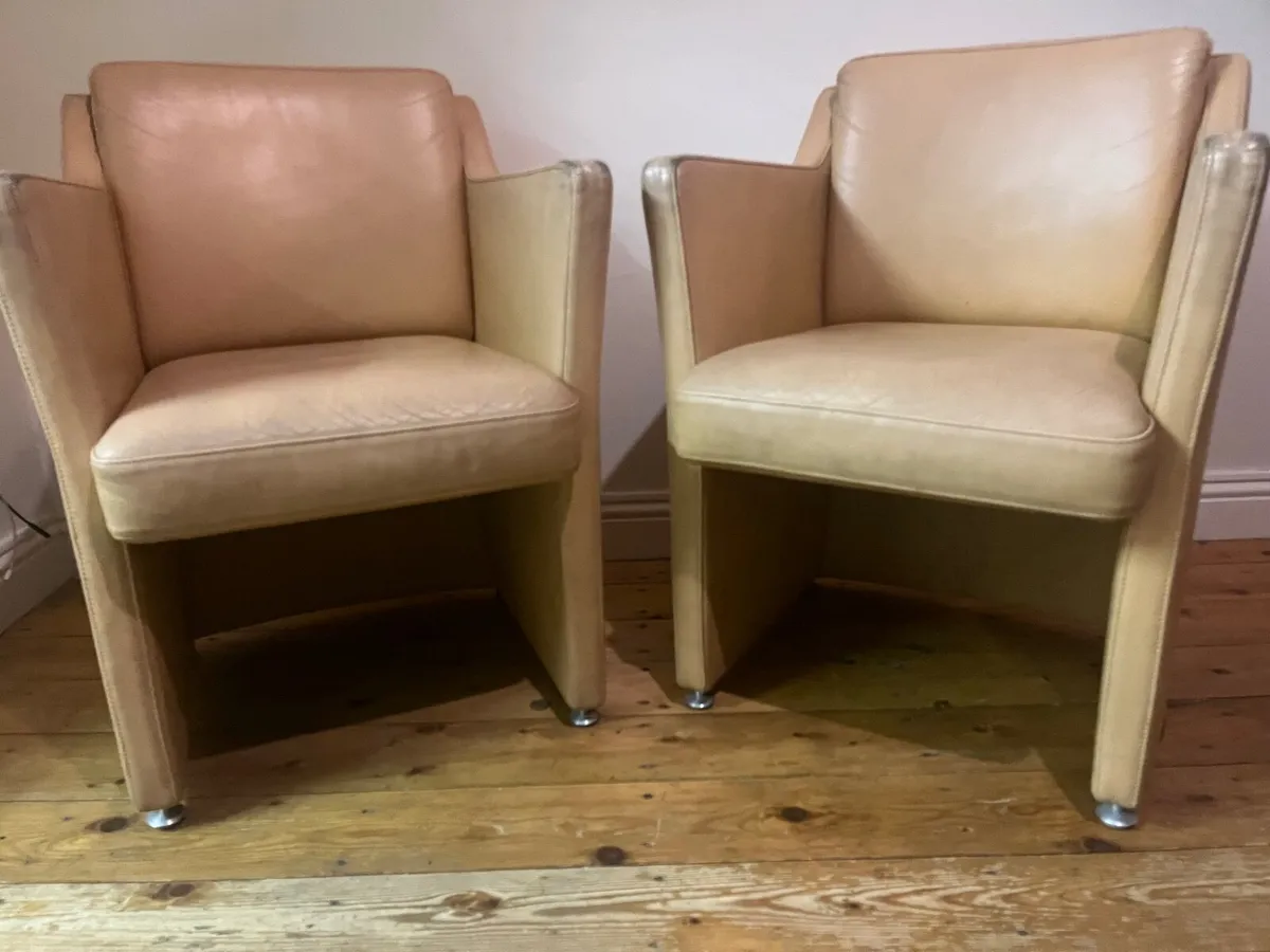 REDUCED-Pair of vintage designer leather armchairs - Image 4