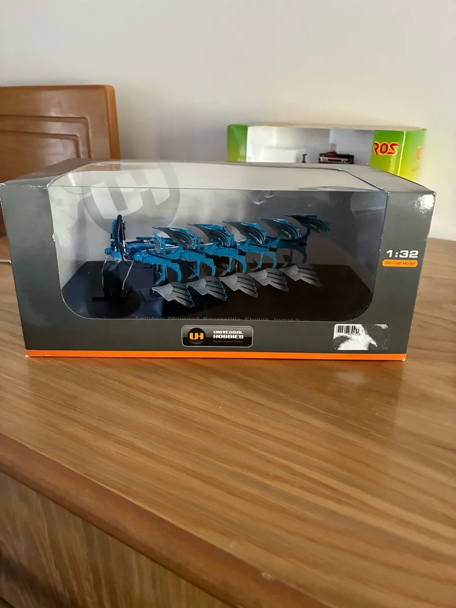Lemken Plough 1:32 - Image 1