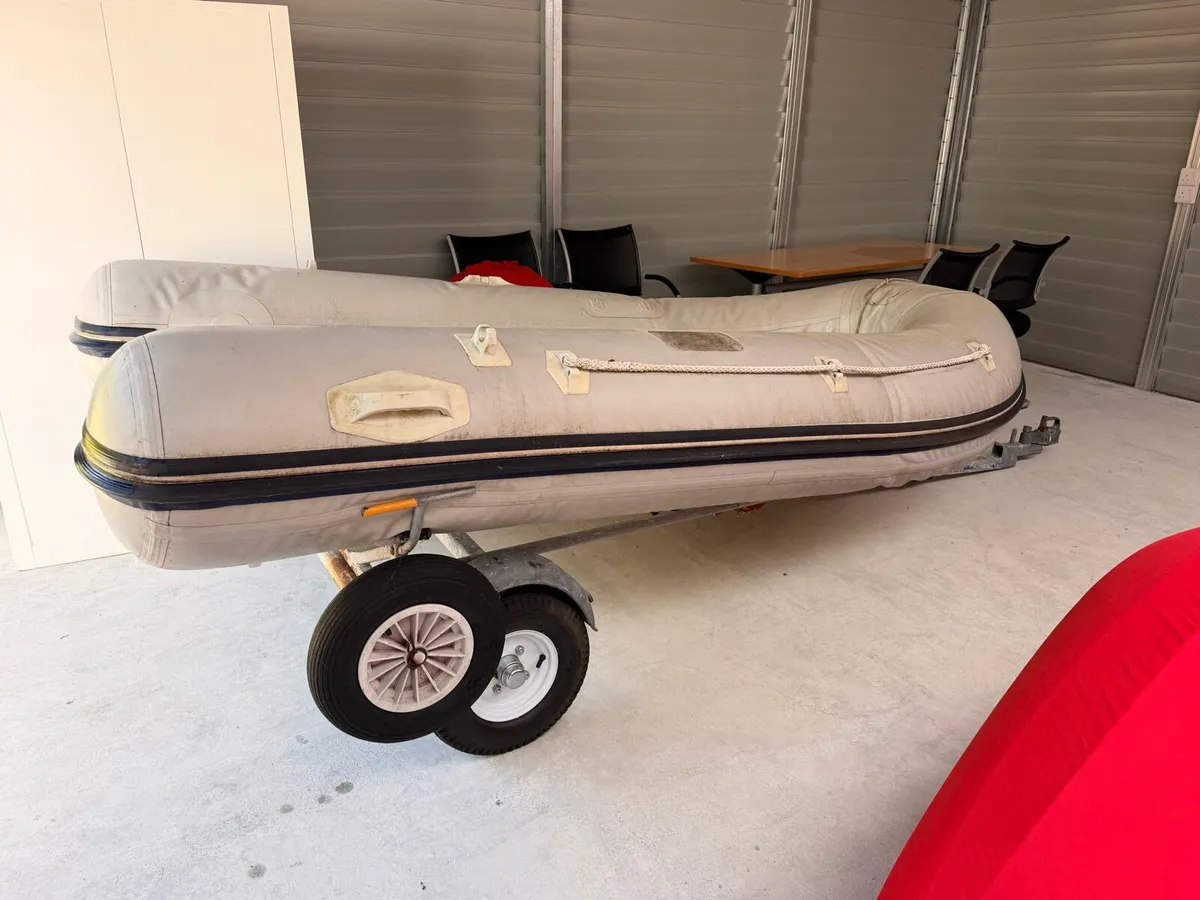 Boat - Image 2