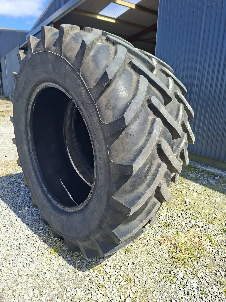 18.4 r34 (460/85/ r34) tractor  tyres - Image 2