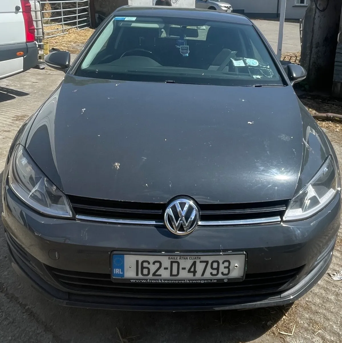 Commercial Volkswagen van 2016 - Image 1