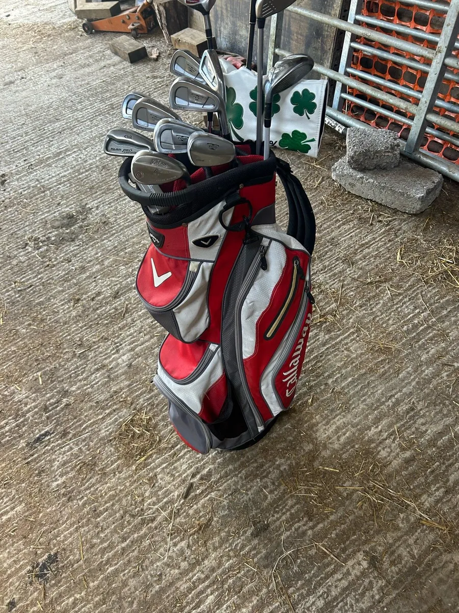 Golf clubs and bag - Image 2