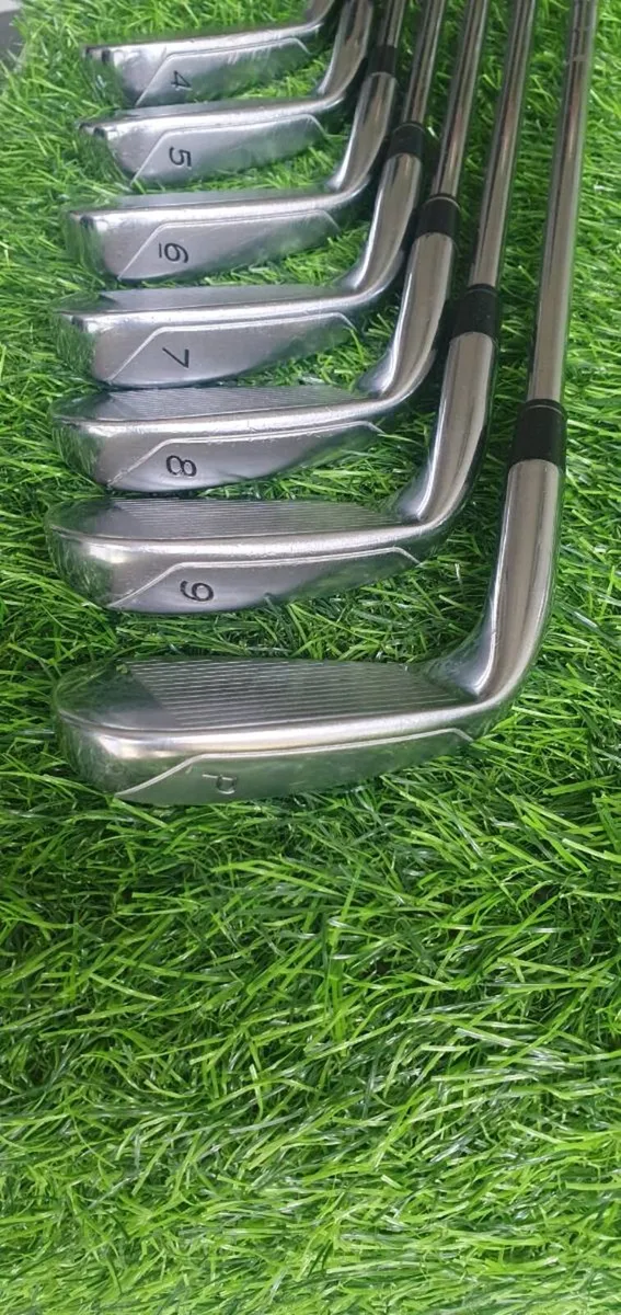 TAYLORMADE R11 IRONS 4 TO PW - Image 4