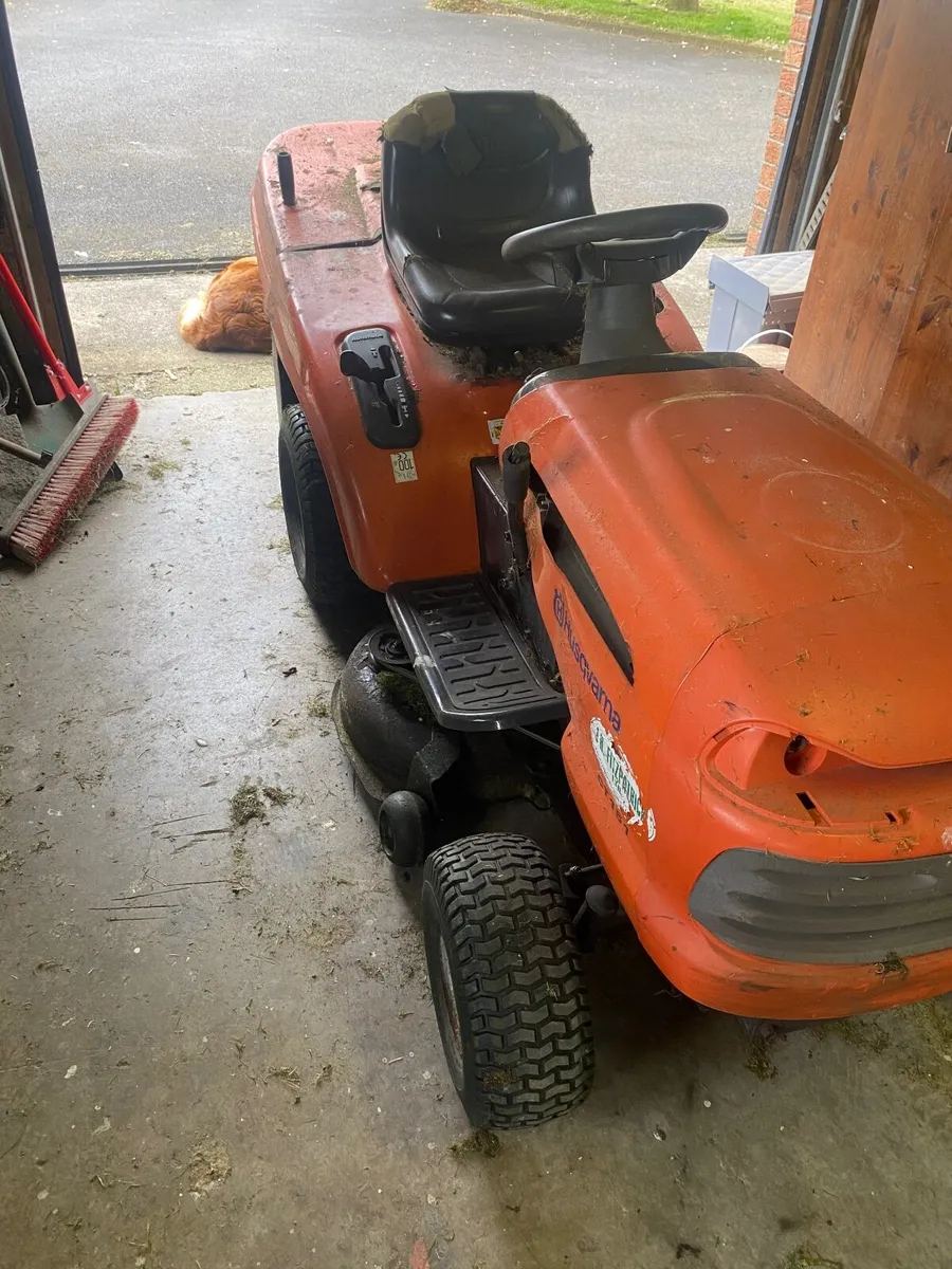 Ride on lawnmower - Image 4
