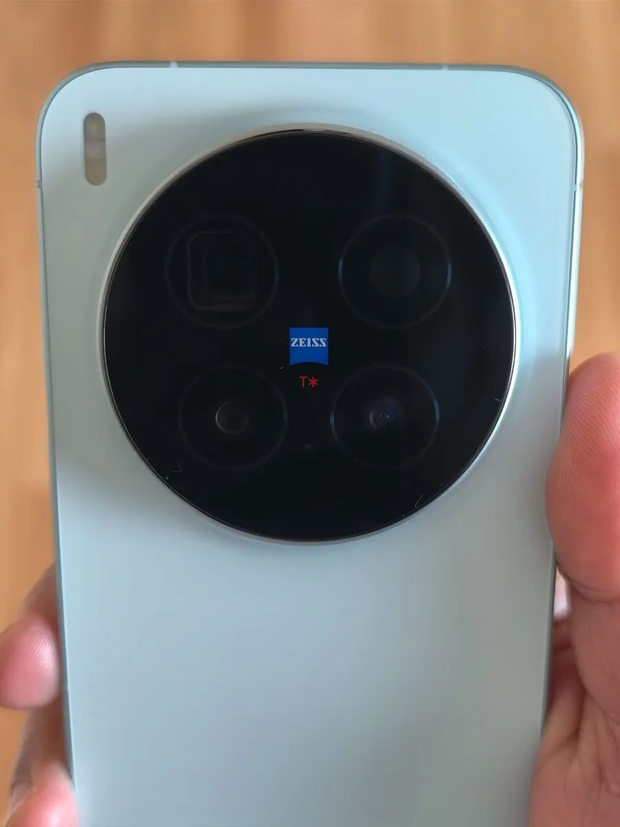 Vivo x300 pro 16gb/512gb Blue - Image 3
