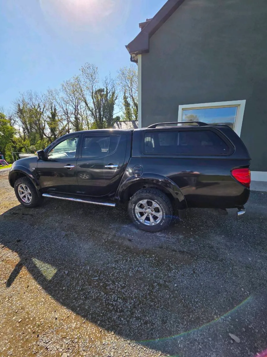 Mitsubishi L200 - Image 1