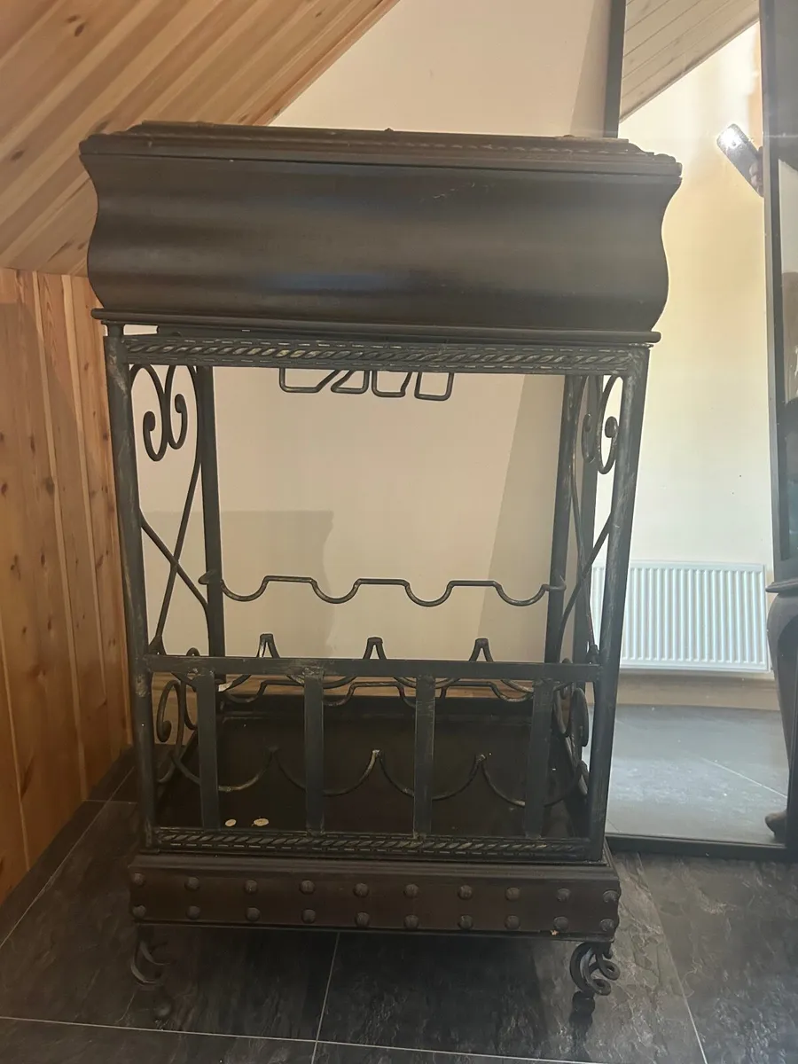 Wine rack - Image 1
