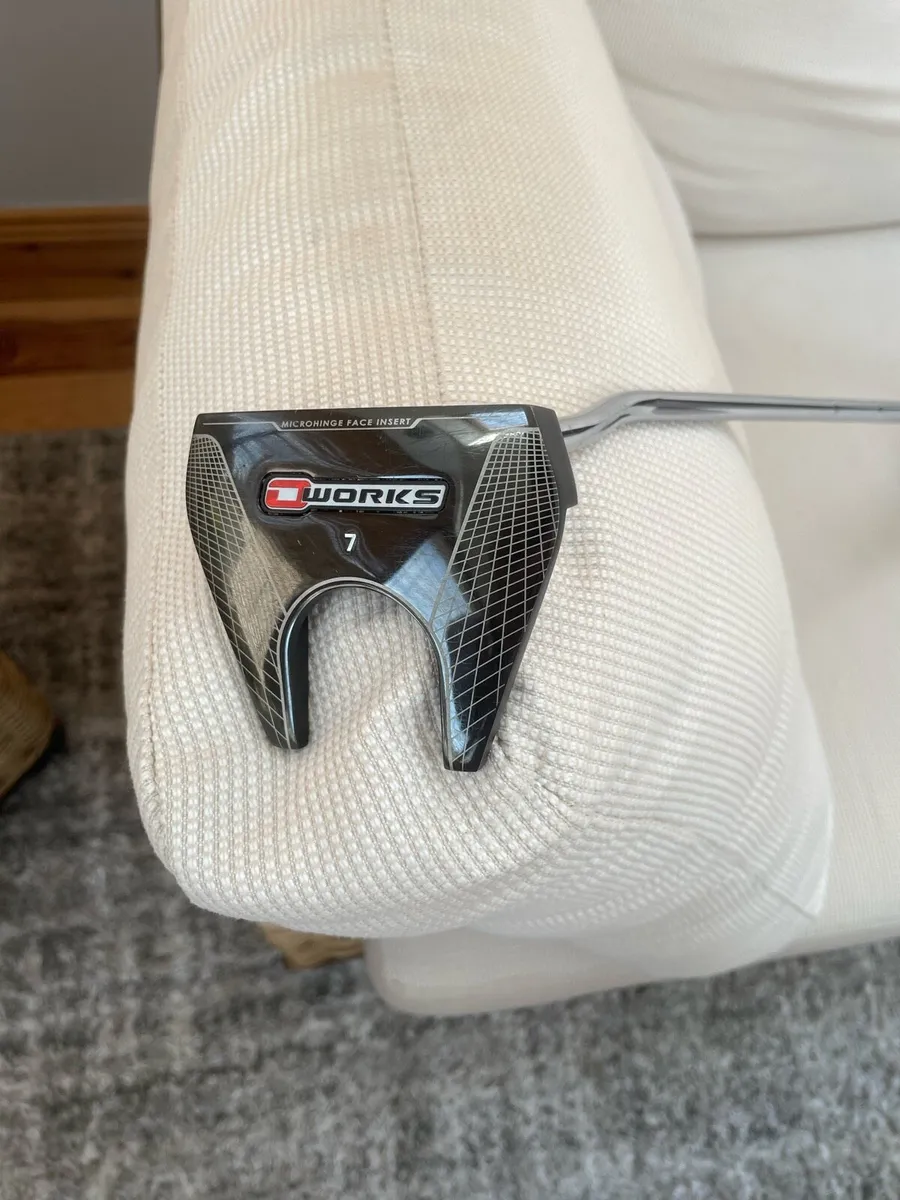 Odyssey O Works #7 putter. - Image 3