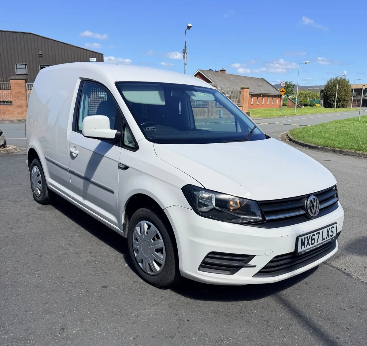 Volkswagen Caddy 2017 2.0TDI VRT €215 (NO VAT) - Image 1