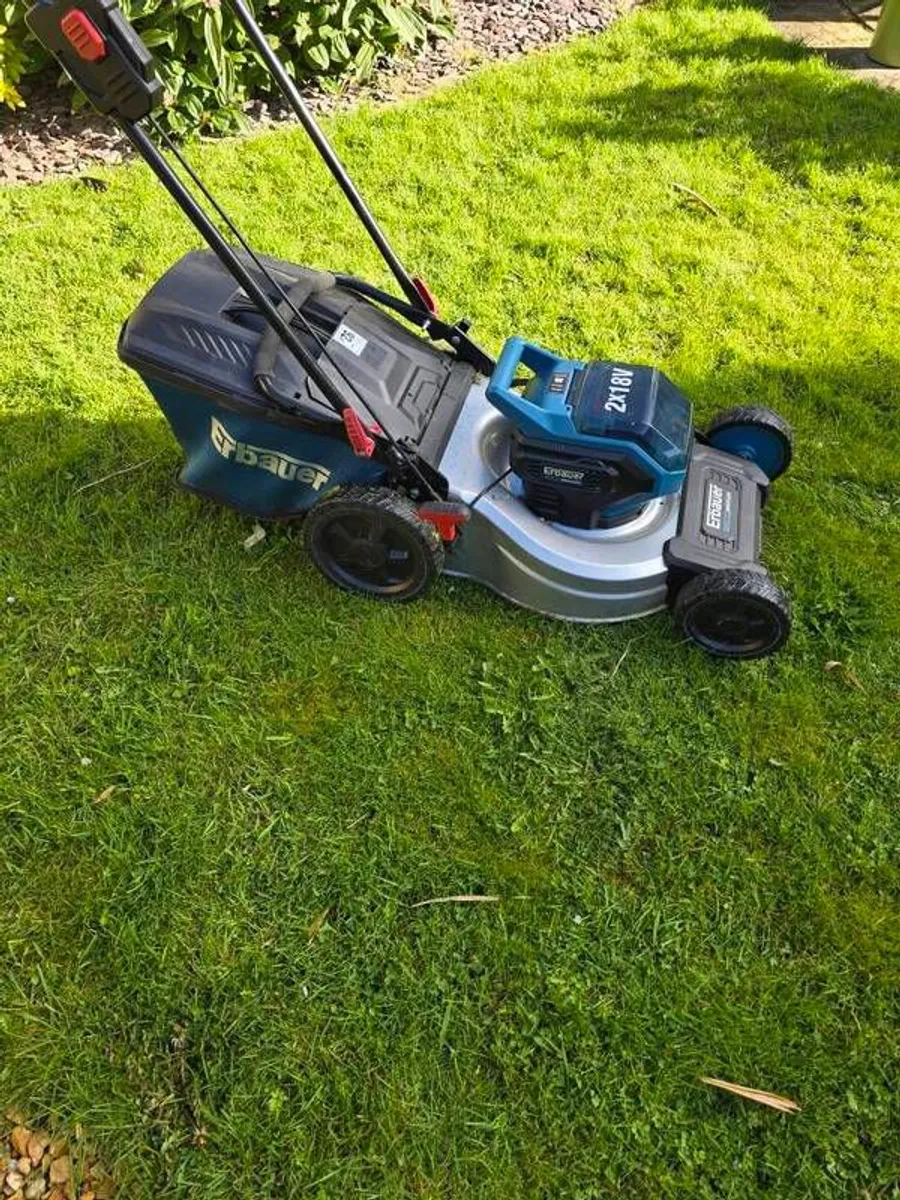 cordless  lawnmower - Image 3