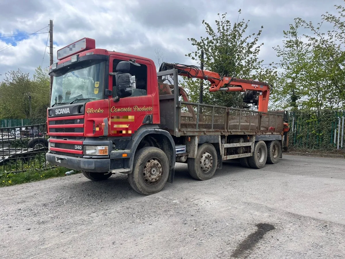 Crane trucks - Image 1