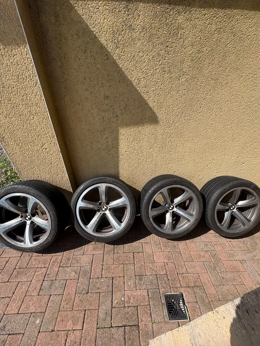 Bmw alloy wheels - Image 2