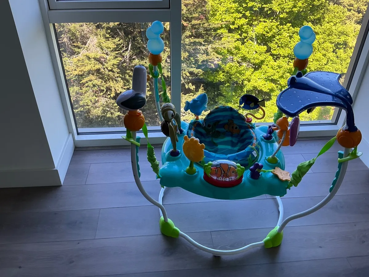 Baby jumper + walker + ball pit - Image 4