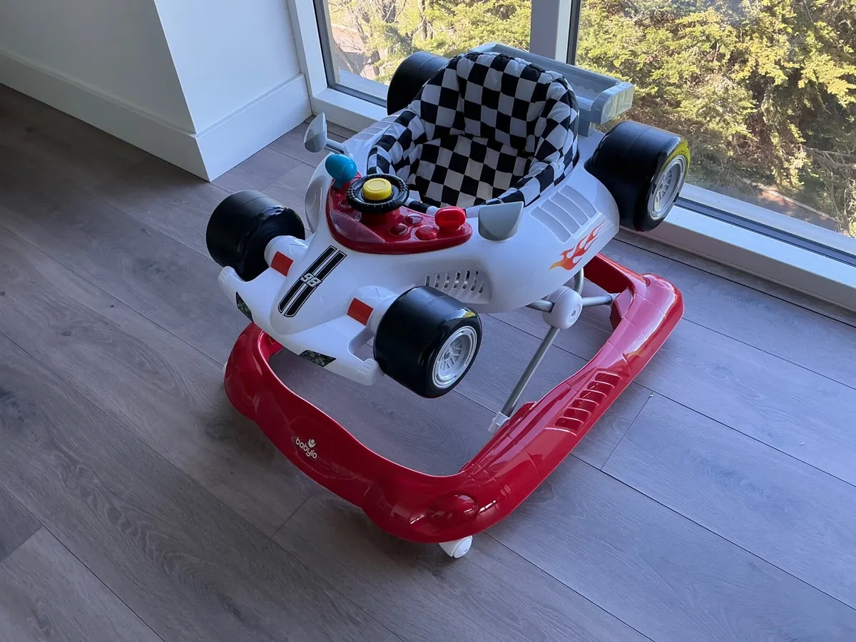 Baby jumper + walker + ball pit - Image 3