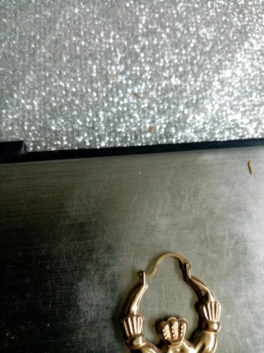 9ct Gold for scrap 5.20 grams - Image 4