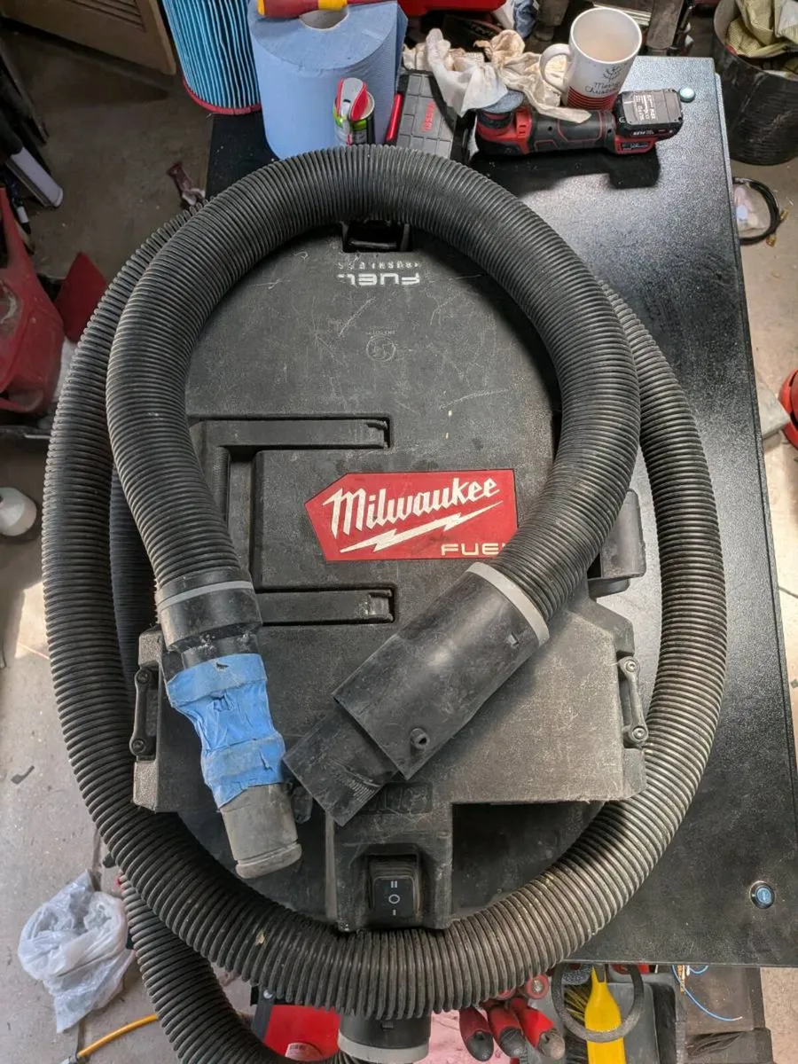 Milwaukee vacuum - Image 4