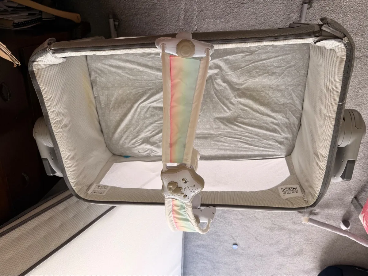 Baby equipment - Image 1