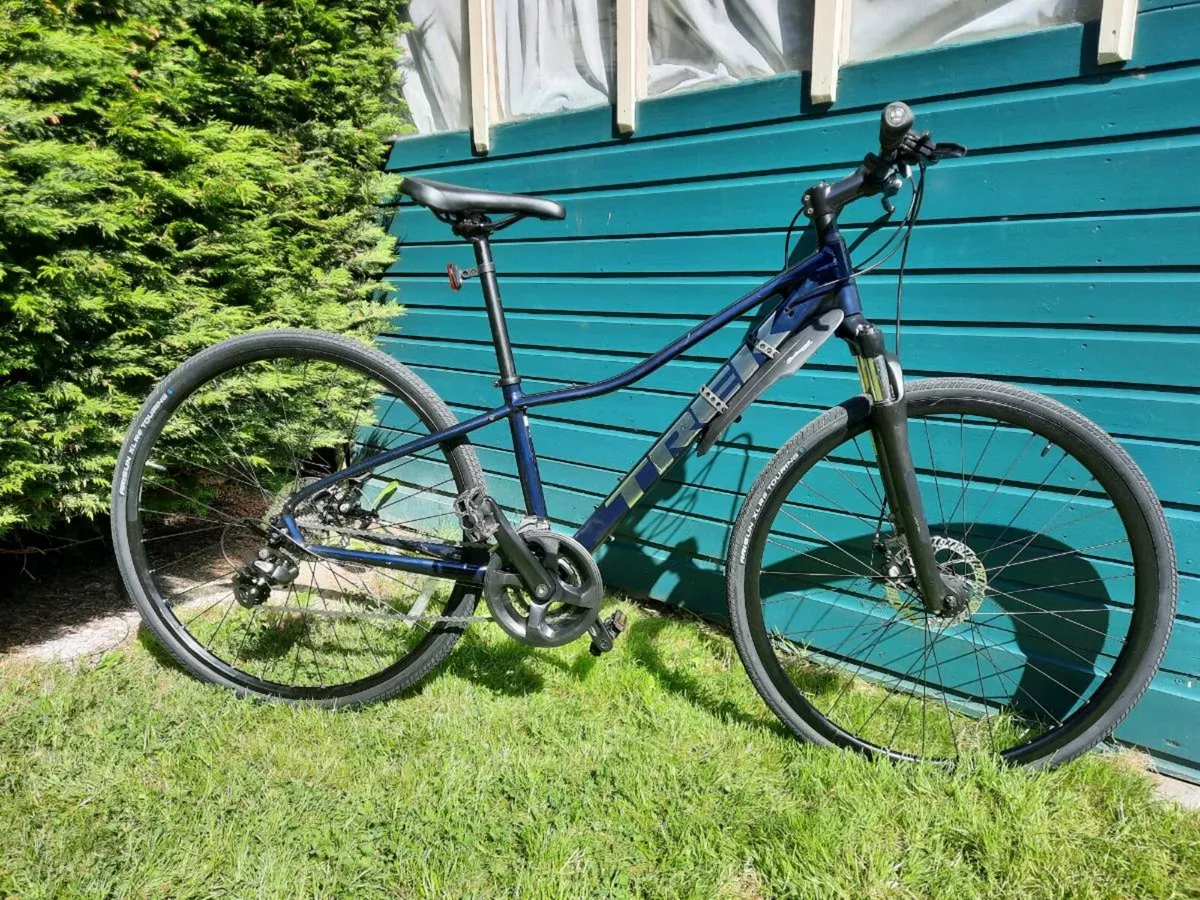 Trek Dual Sport Hybrid Bike - Image 1