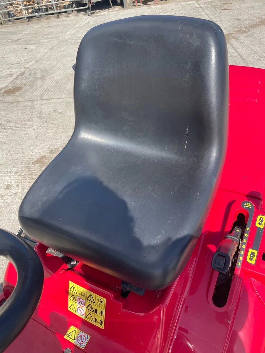 Honda Ride on Mower - Image 4