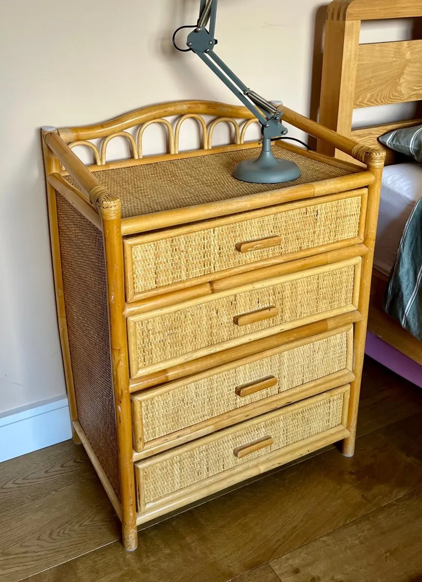 Cane / wicker bedroom furniture - Image 3