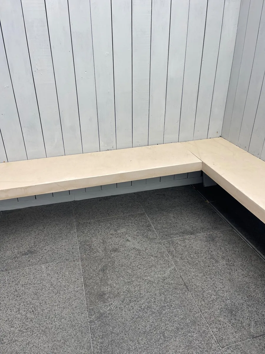 Garden Granite L Shaped Bench. - Image 1