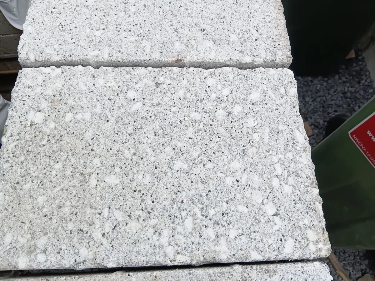 Paving bricks - Image 4