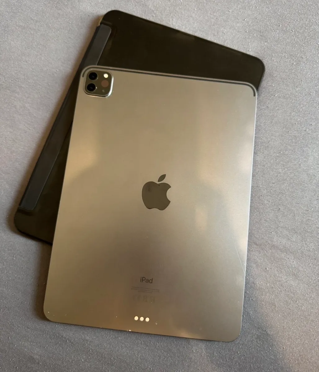 IPad pro (11-inch) 2nd Generation , 128Gb memory - Image 3