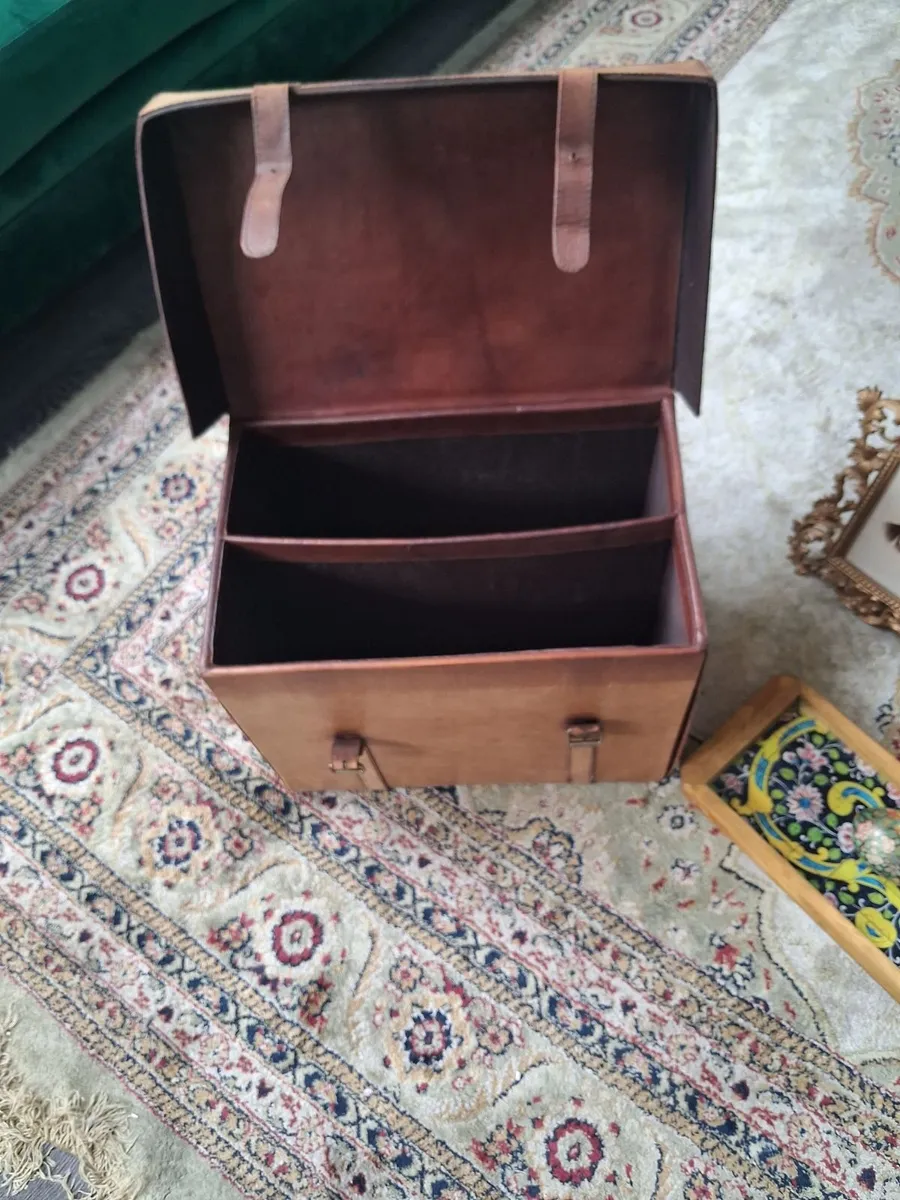 Vintage pieces - Image 2