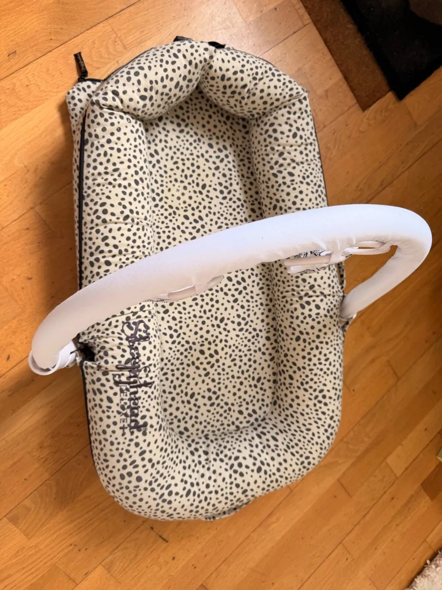 Baby equipment - Image 1