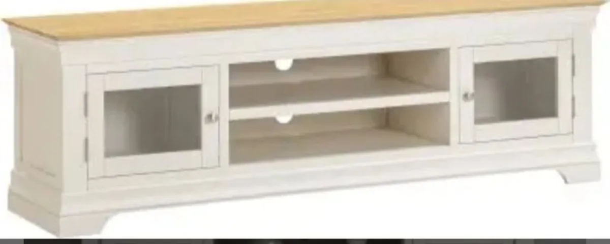 Bordeaux TV Stand Ivory/Oak - Image 2
