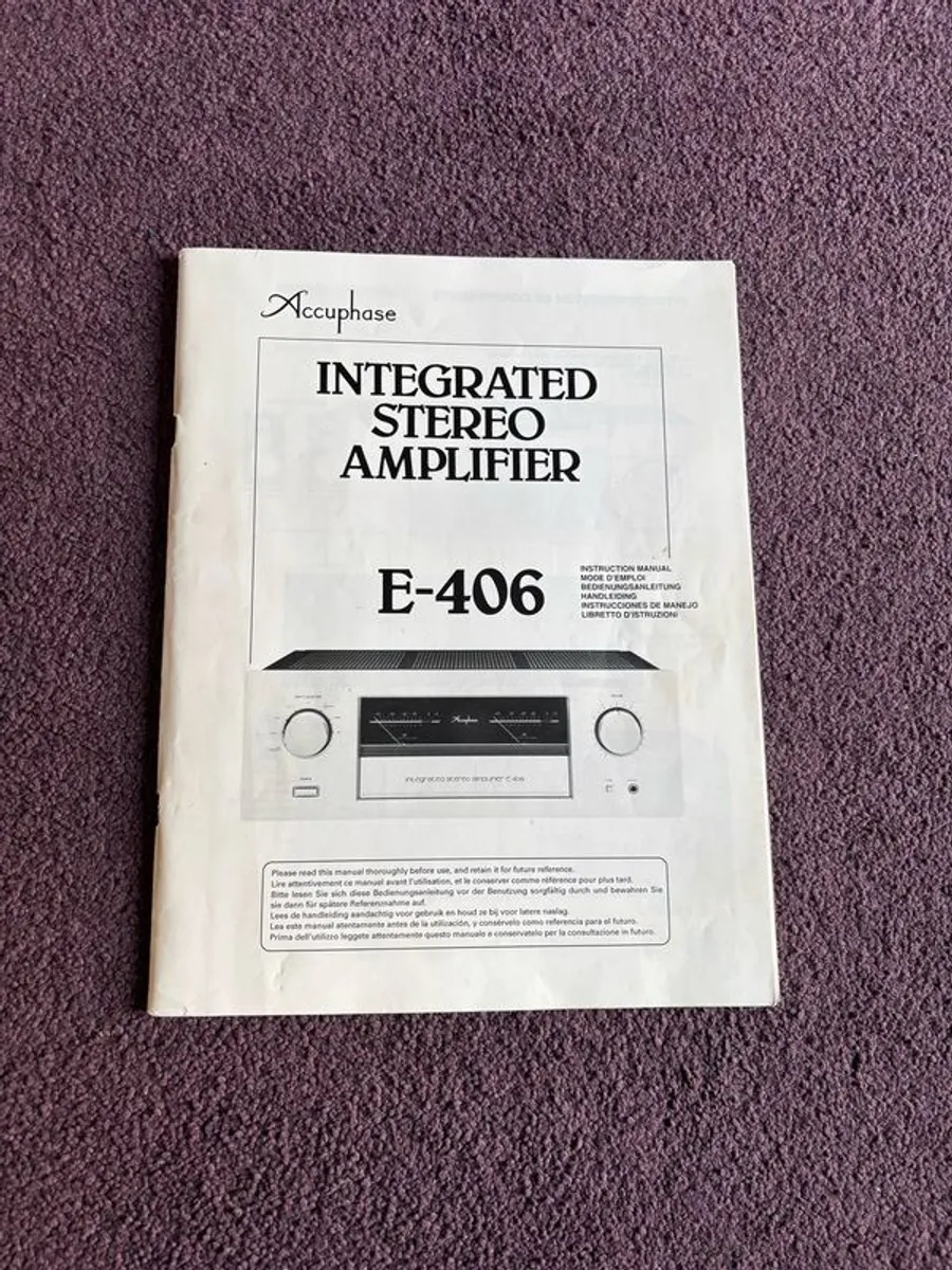 Accuphase E 406 integrated Amplifier - Image 2