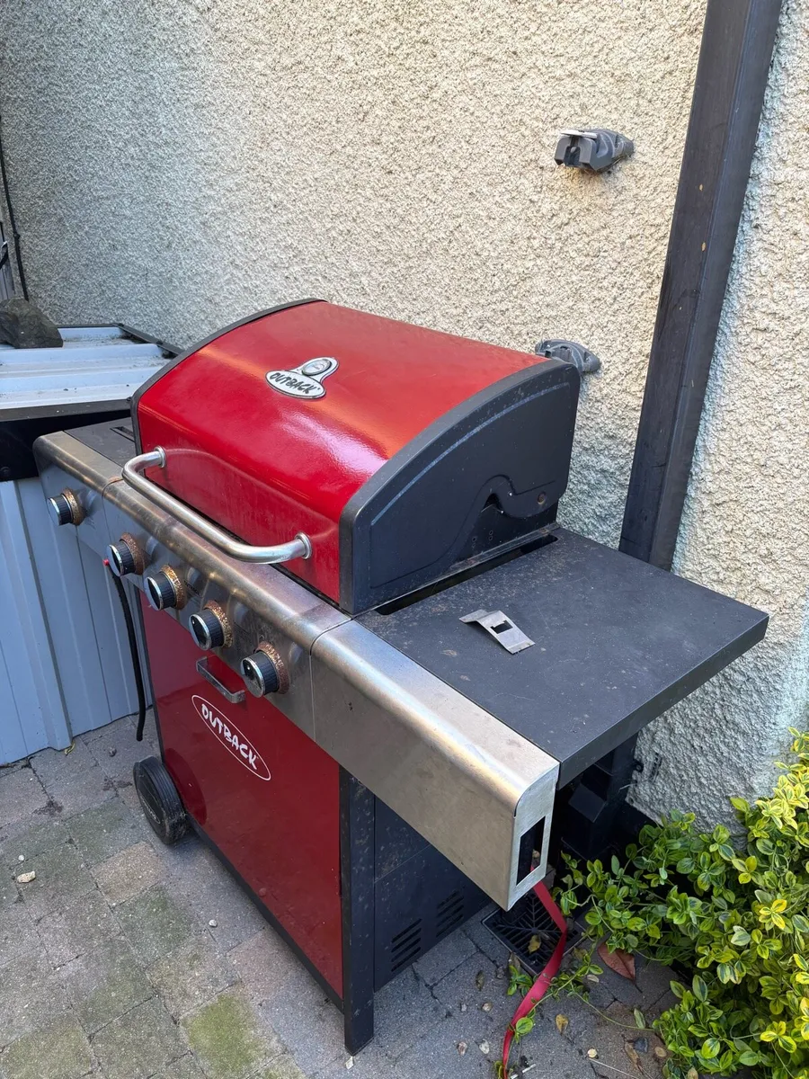 Outback Gas BBQ - Image 1