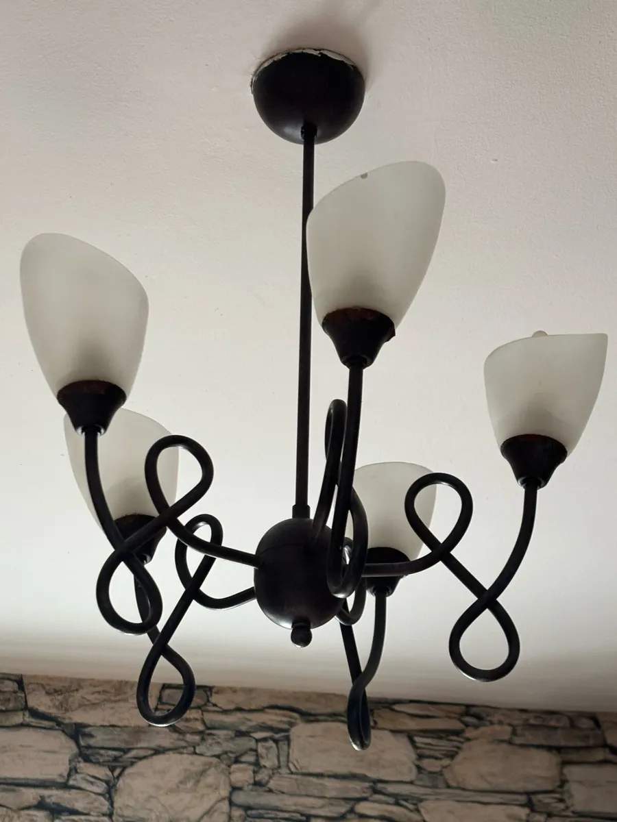 2 light fittings - Image 2