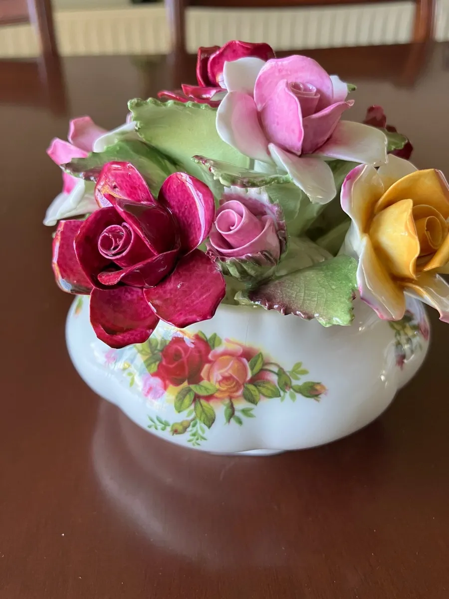 Royal Albert Bone China - Image 1