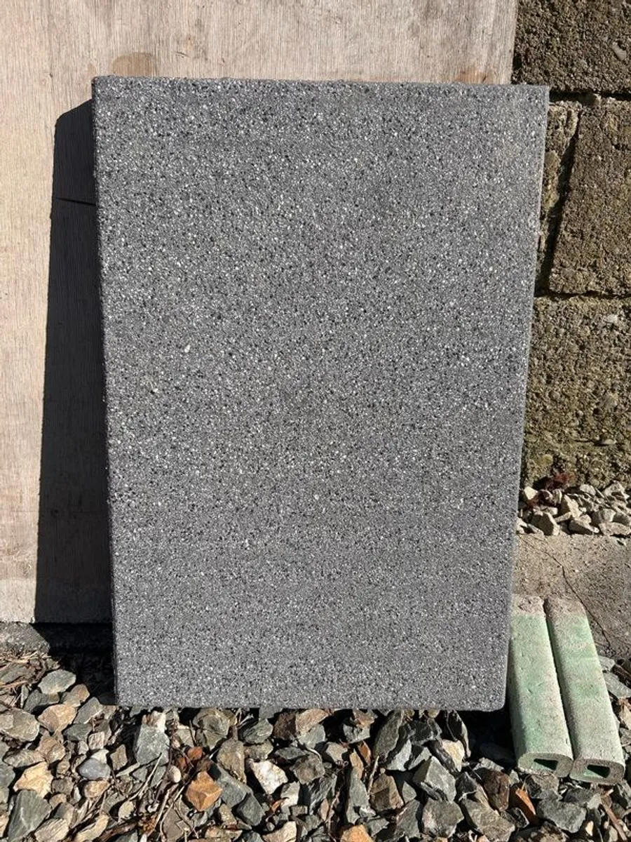 Paving Slabs - Image 1