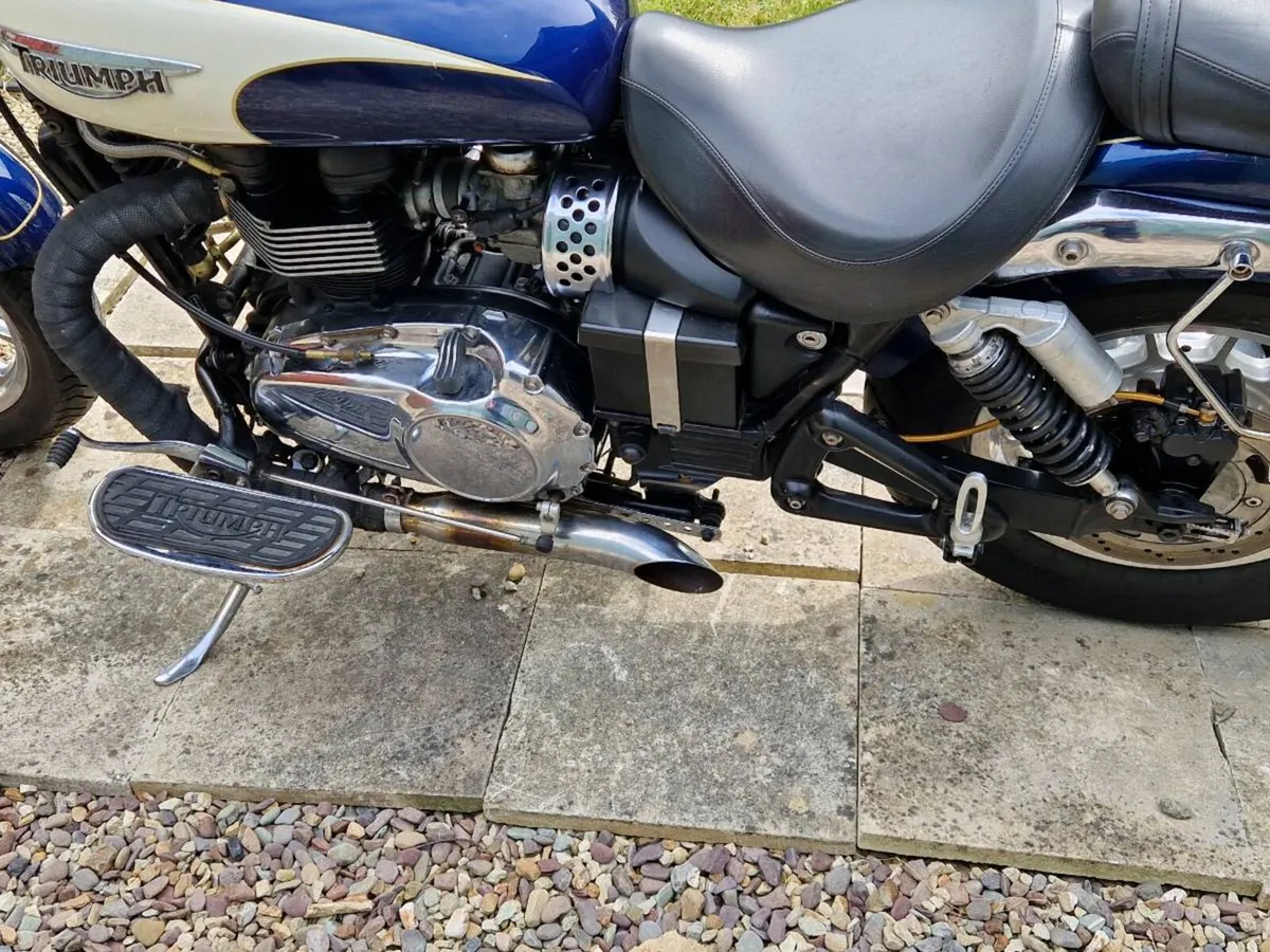 Triumph bonneville America - Image 2