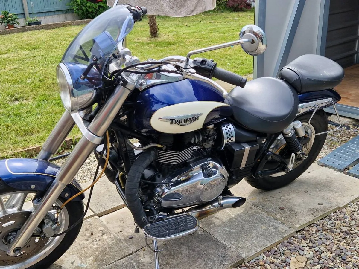 Triumph bonneville America - Image 4