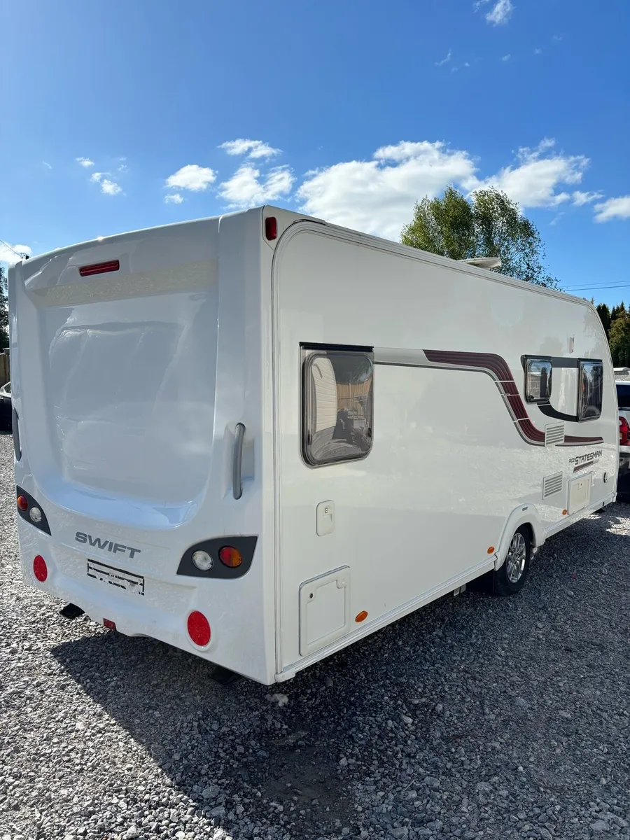 IMMACULATE SWIFT ACE FIXED BED - Image 3