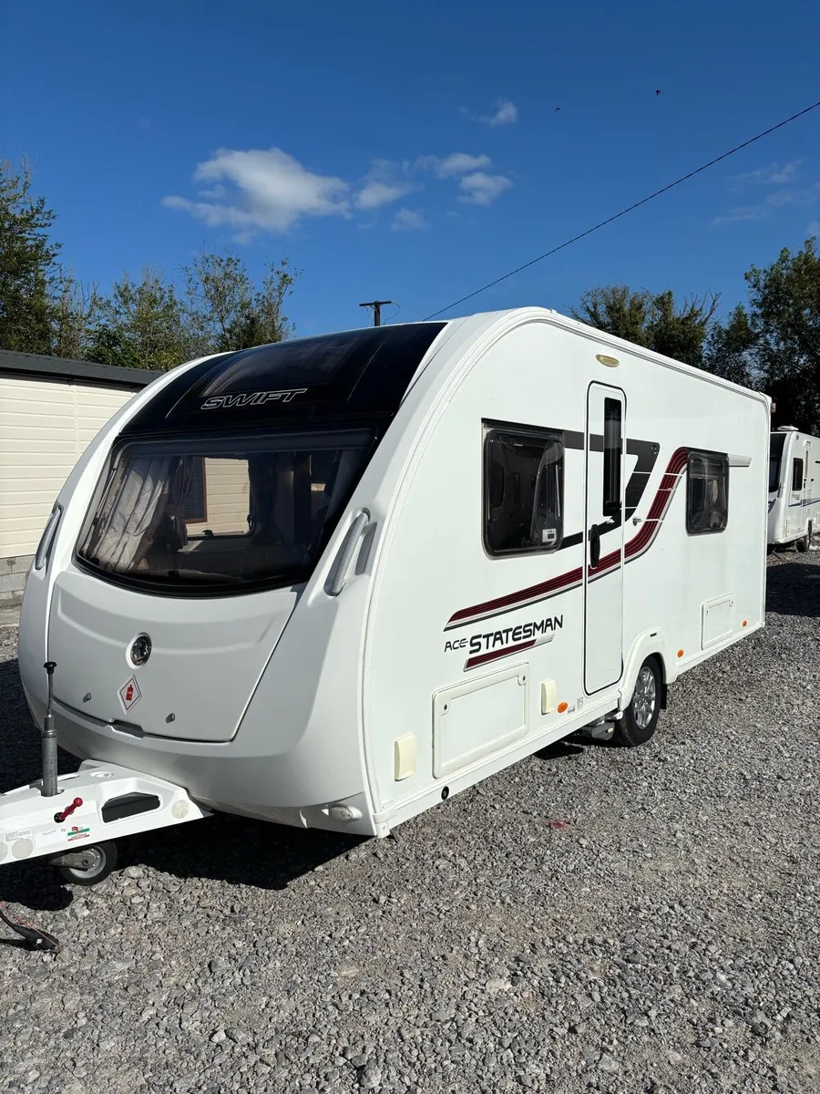 IMMACULATE SWIFT ACE FIXED BED - Image 1