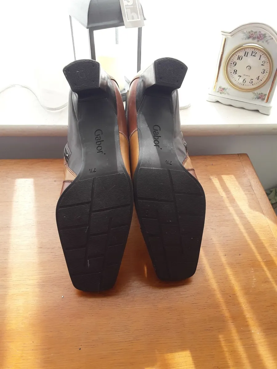 Ladies pure leather patchwood ankle boots - Image 3