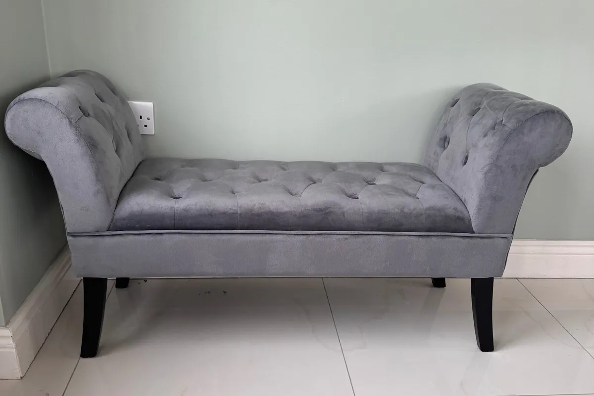 Chaise Longue - Image 1
