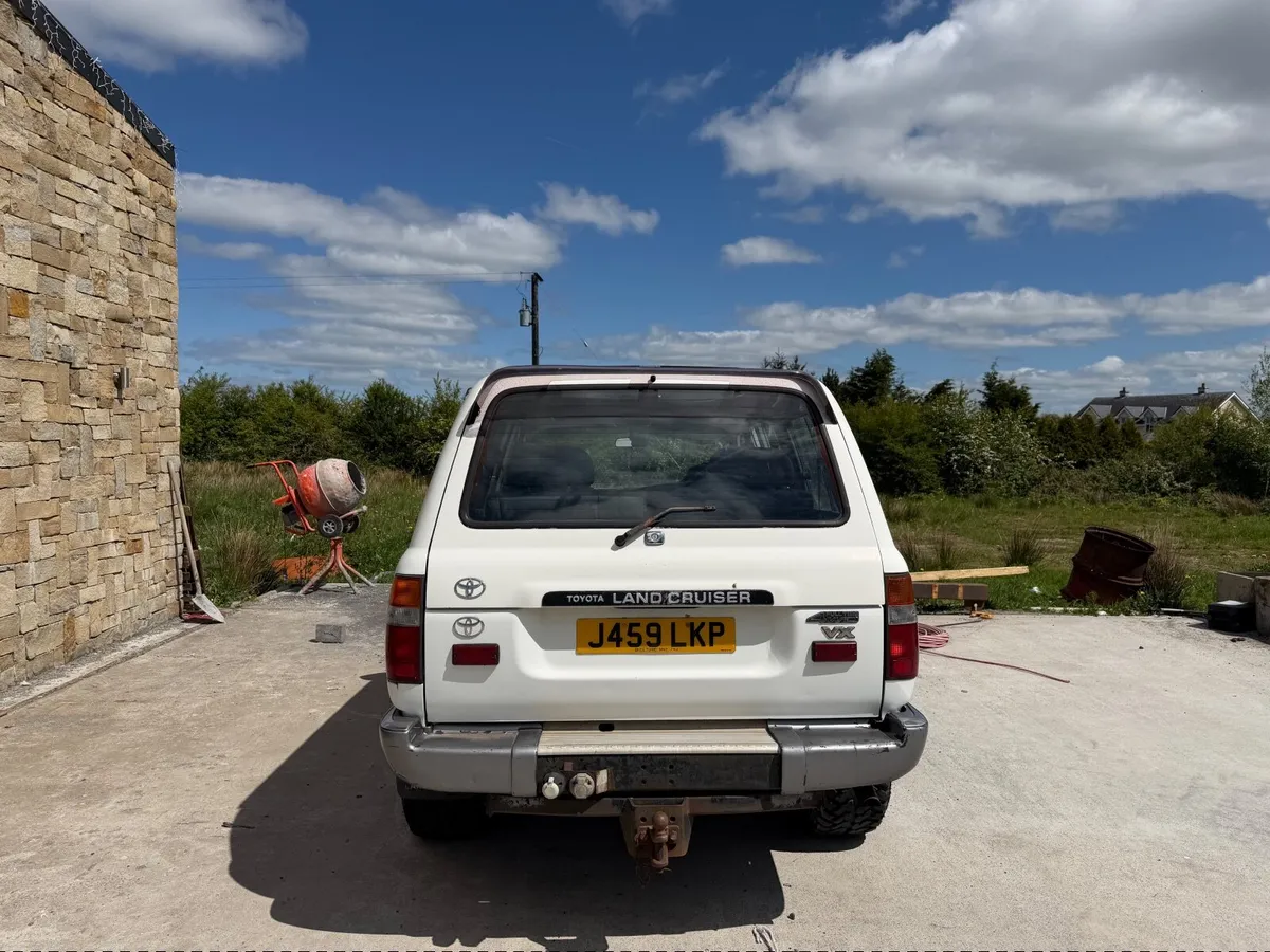Toyota Landcruiser 80 series - Image 2