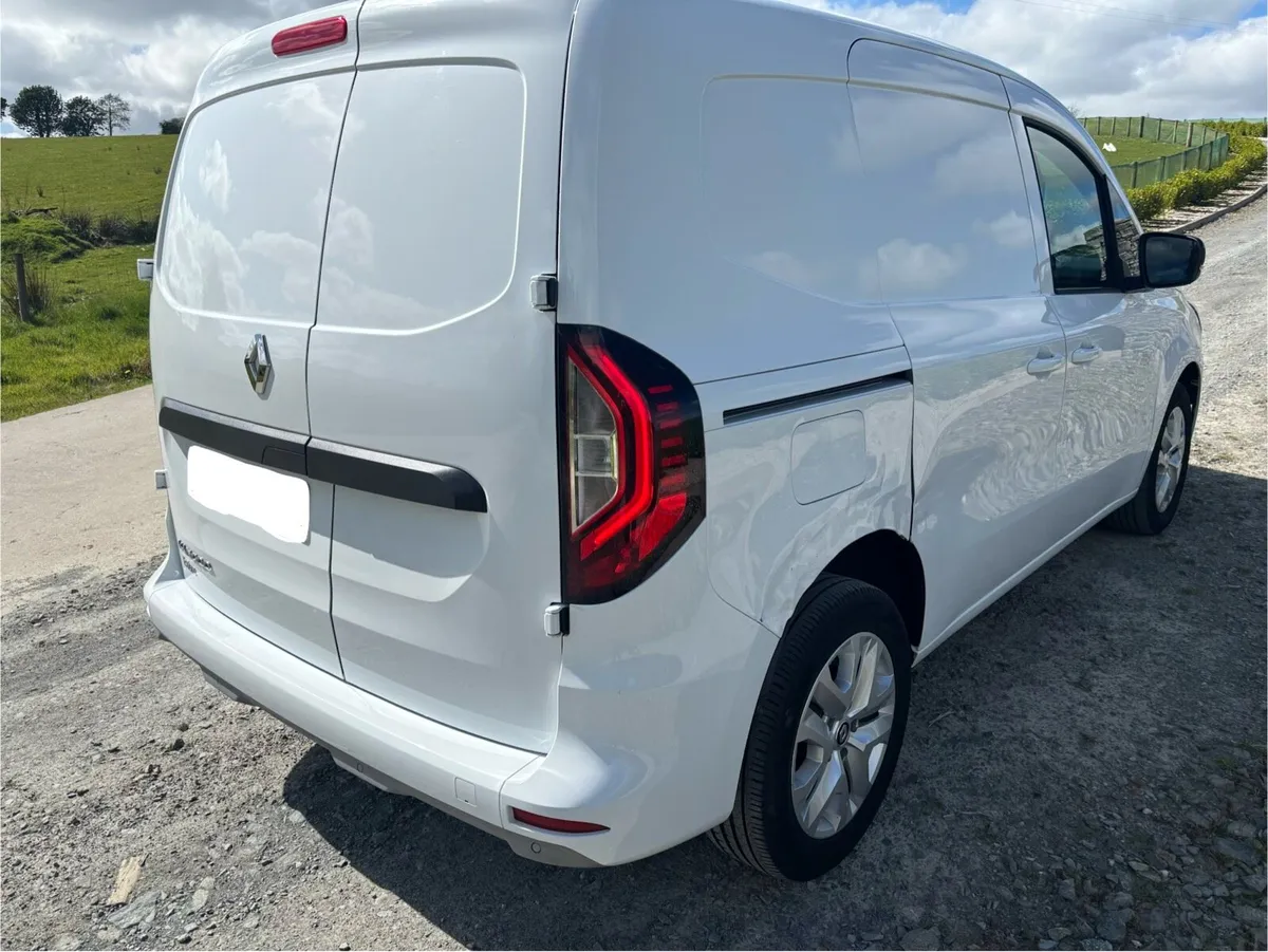 242 Renault Kangoo Extra 2024 - Image 4
