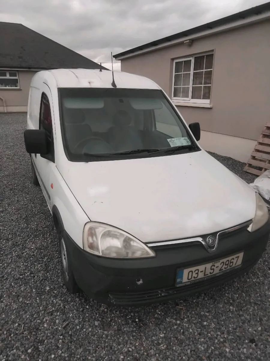 Van - Image 3