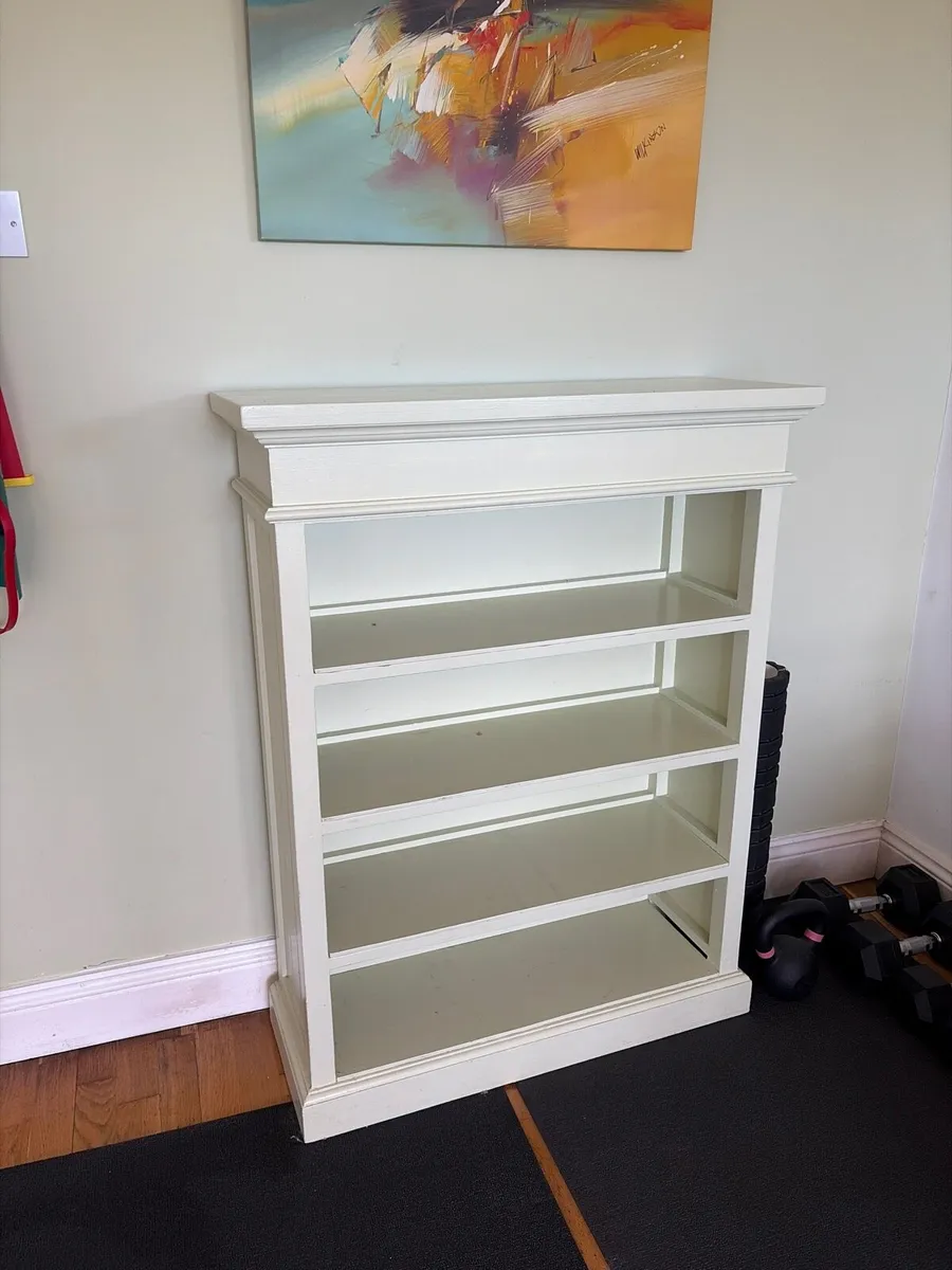 Open Book shelf - Image 1