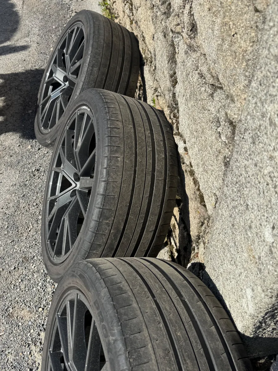 22 Inch Audi Q7 Alloys €650 - Image 4