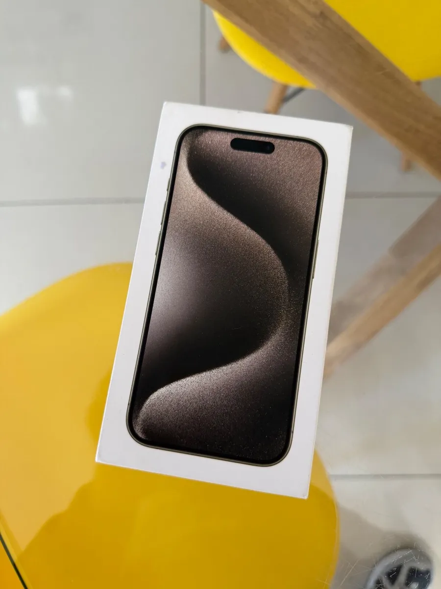 Fully unlocked iPhone 15 Pro 128gb - Image 3
