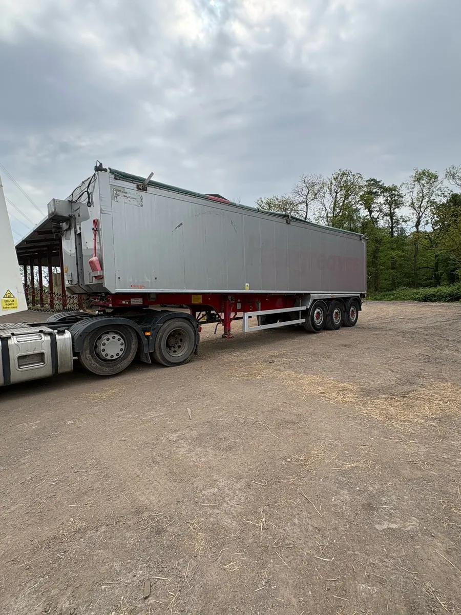2015 Fruehauf tipping trailer - Image 2