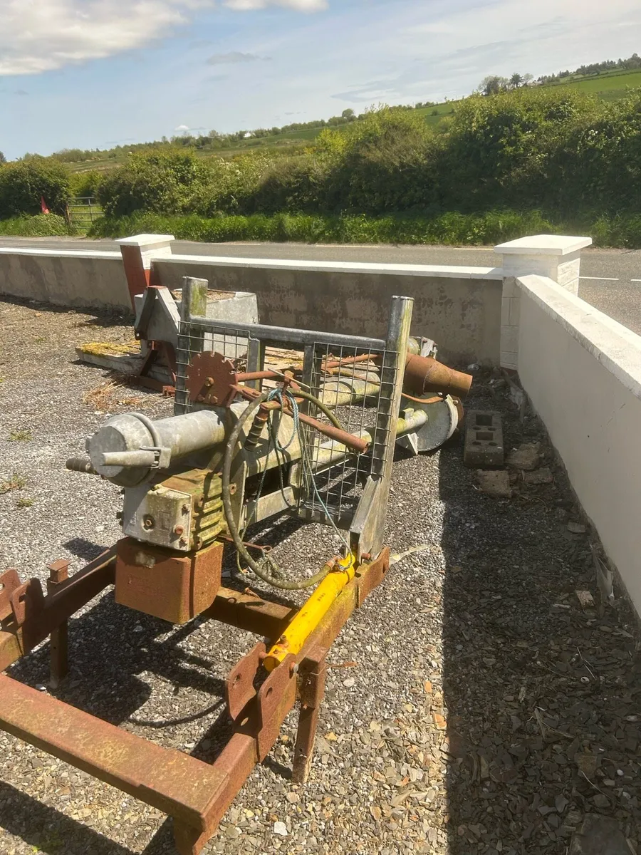 Agitator - Image 1