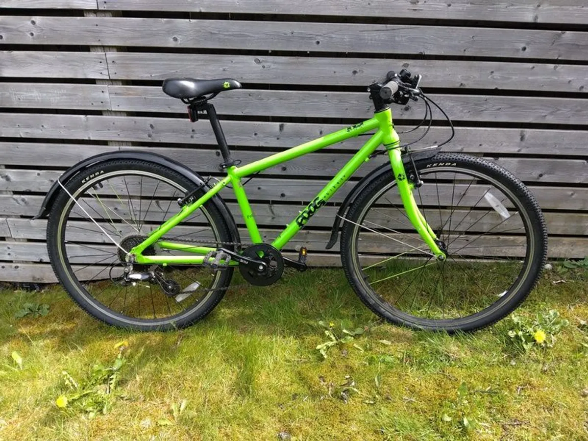 Frog 69 Kids' Hybrid Bike (26-inch) - Lightweight & Great Condition - Image 1